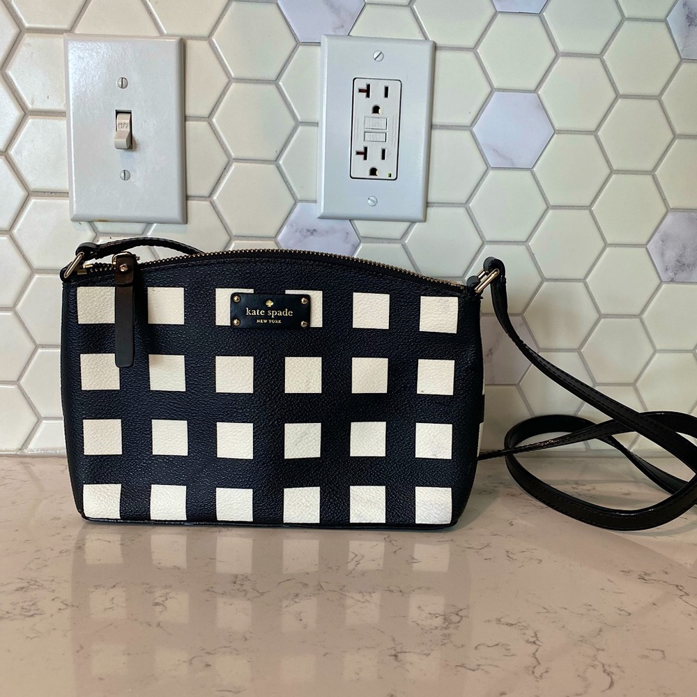 TRENDY TWO TONE KATE SPADE CROSS BODY
